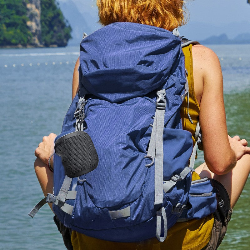 Outdoor Portable Waterproof Bluetooth Speaker